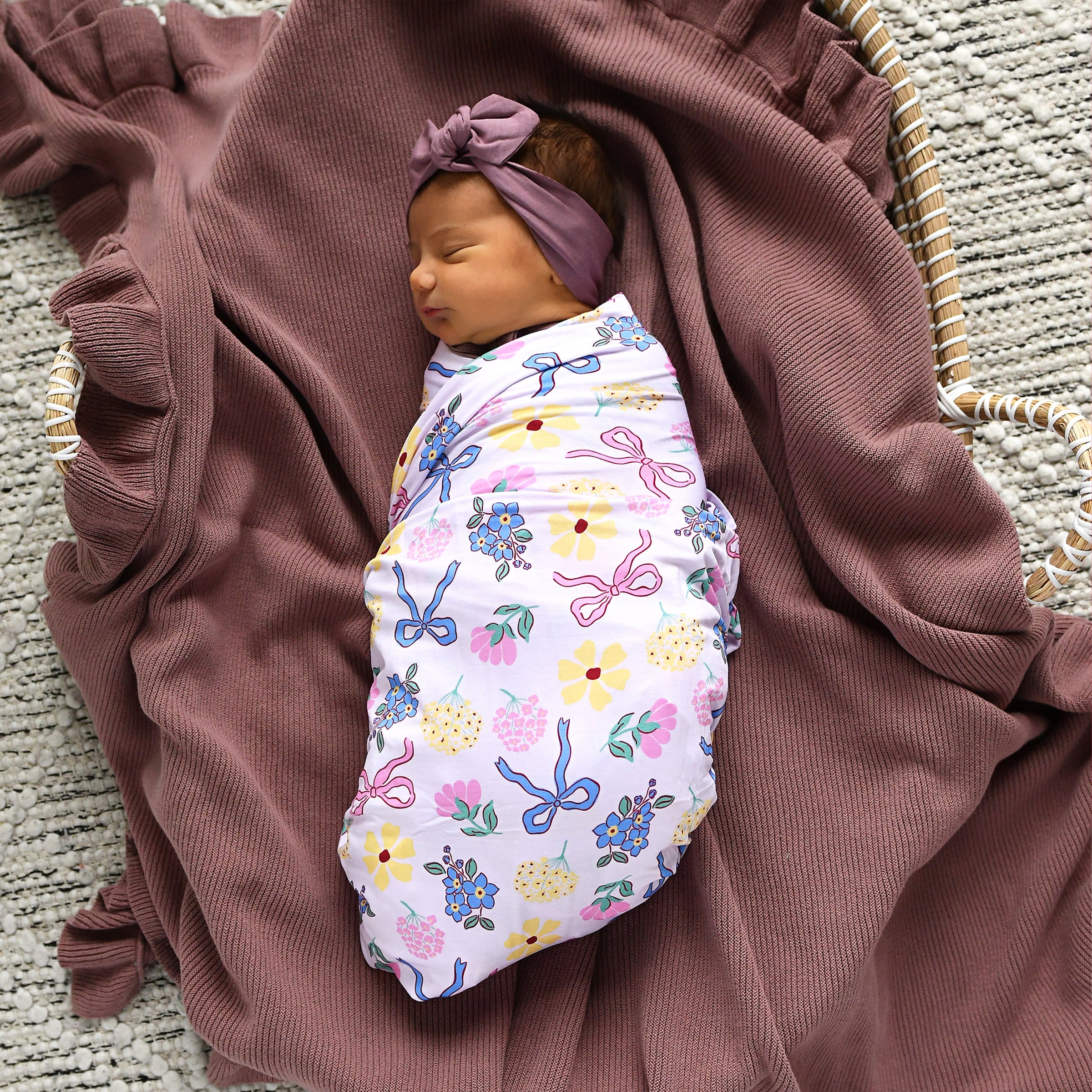 Swaddles