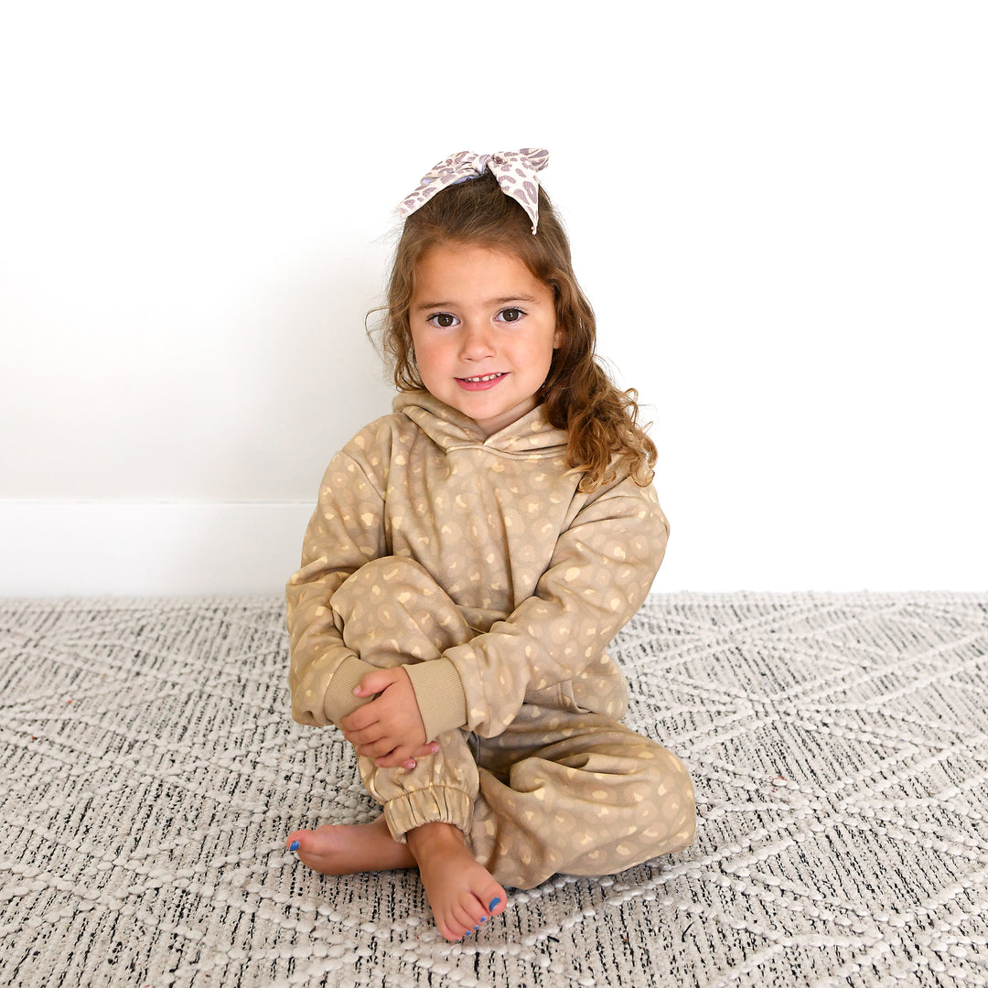 Amari Leopard SWEATSUIT - Gigi and Max