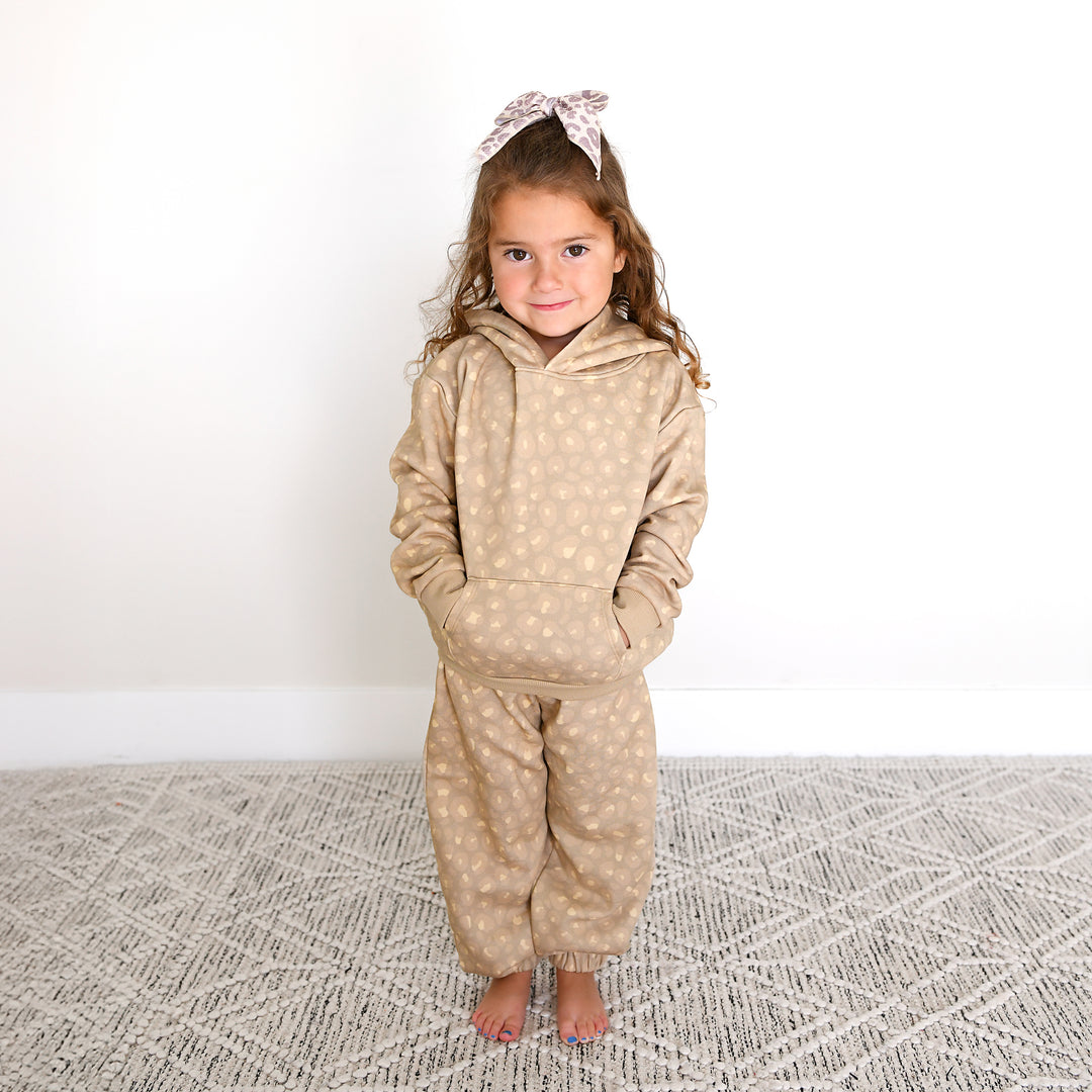 Amari Leopard SWEATSUIT - Gigi and Max