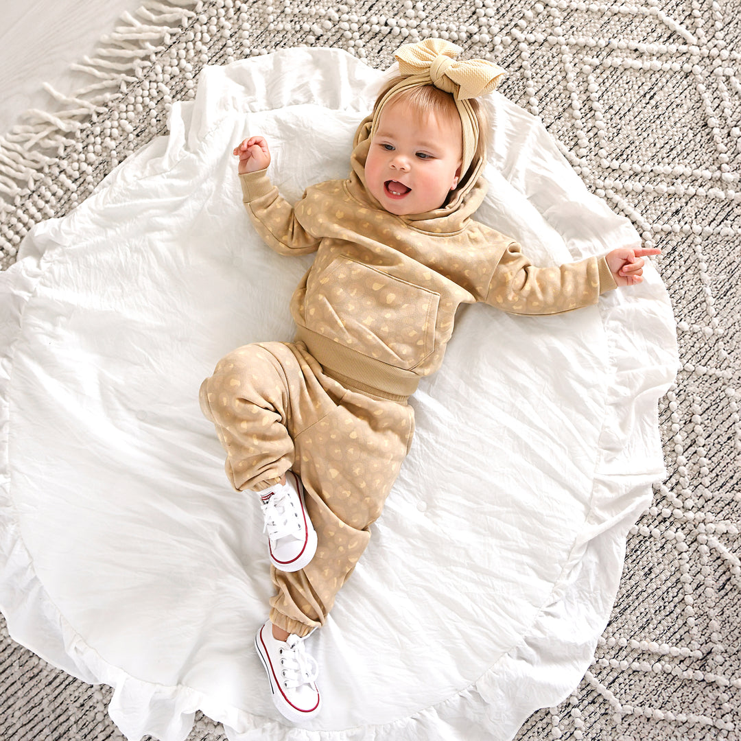 Amari Leopard SWEATSUIT - Gigi and Max