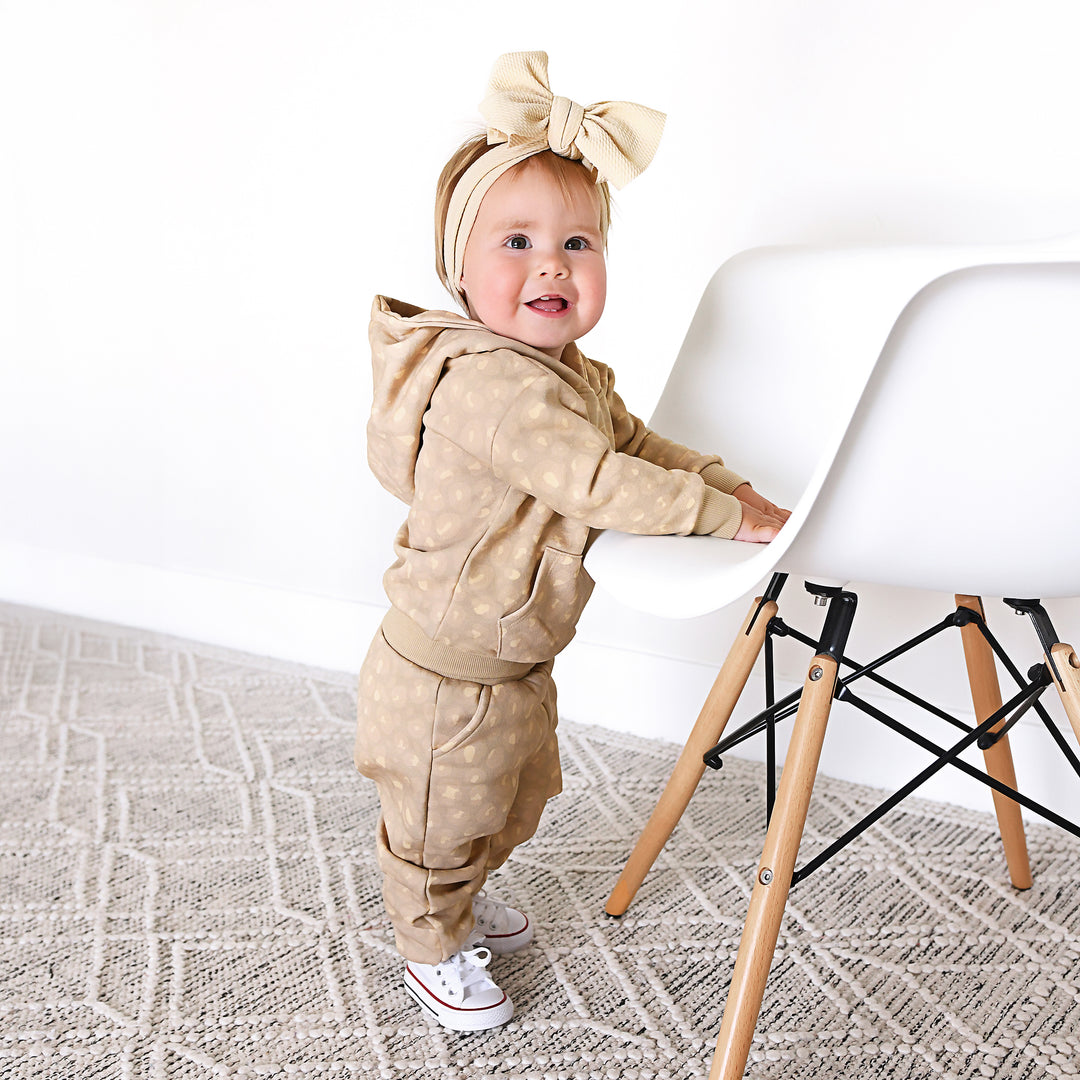 Amari Leopard SWEATSUIT - Gigi and Max