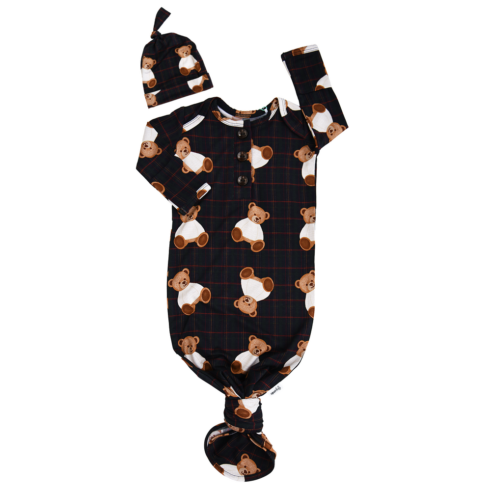 Benny GOWN - Gigi and Max
