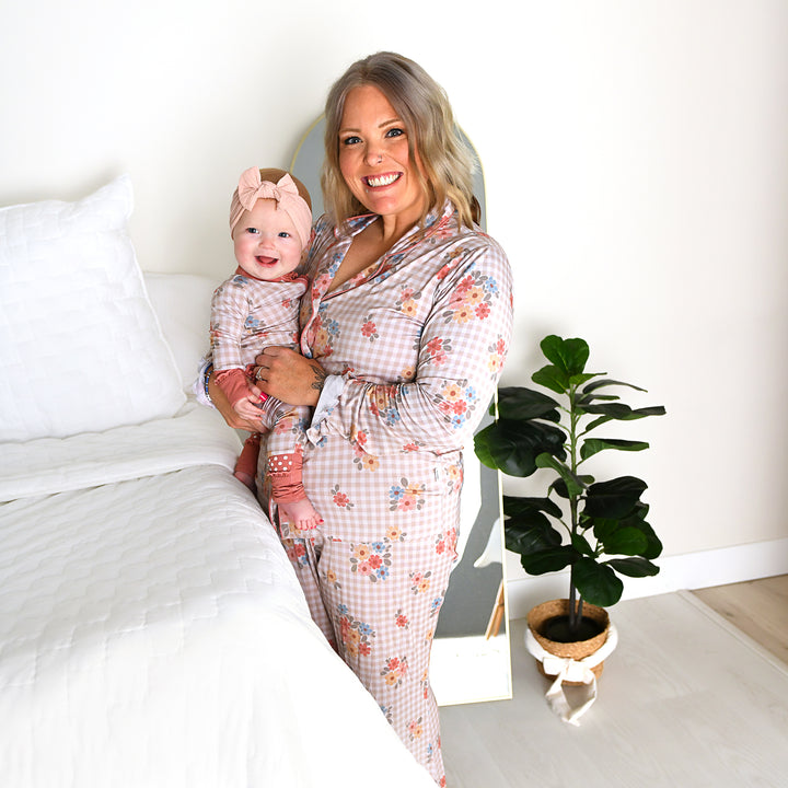Callie WOMENS RUFFLE LOUNGE SET - Gigi and Max