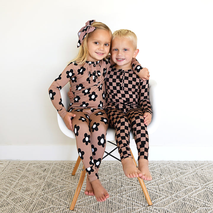 Bentley TWO PIECE - Gigi and Max