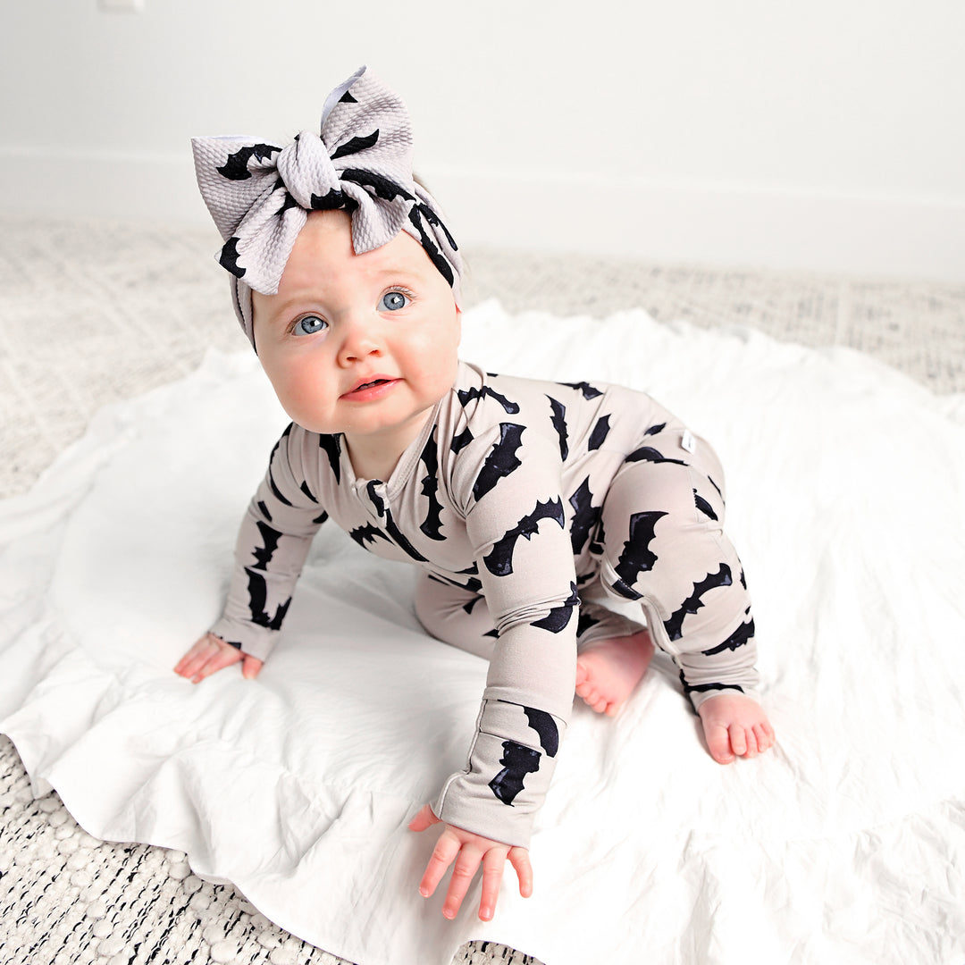 Vlad Gray Bats ZIP - Gigi and Max