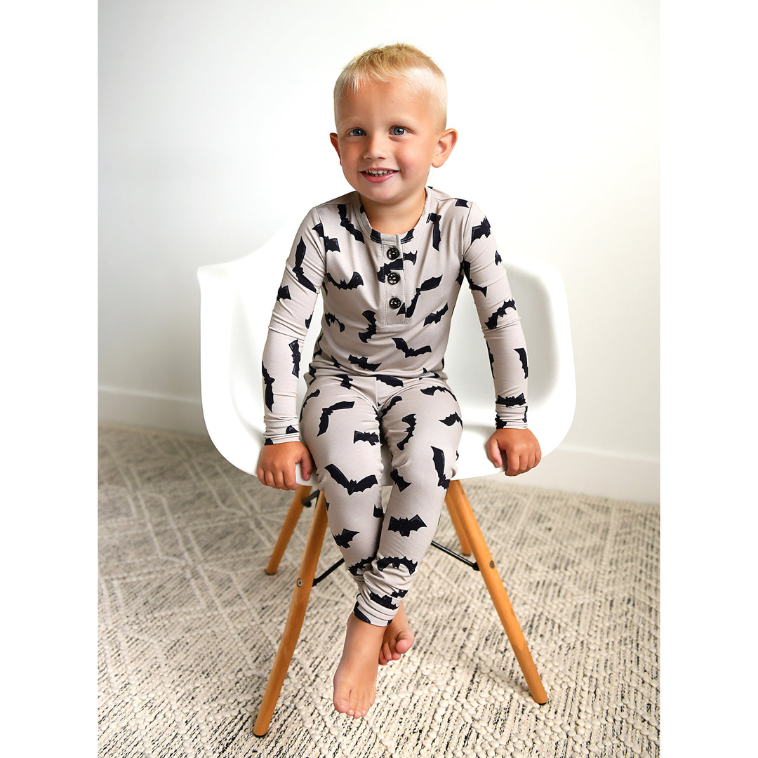 Vlad Gray Bats TWO PIECE - Gigi and Max