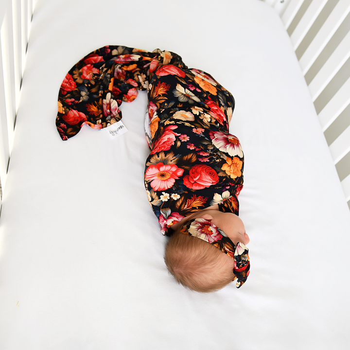 Lola SWADDLE - Gigi and Max