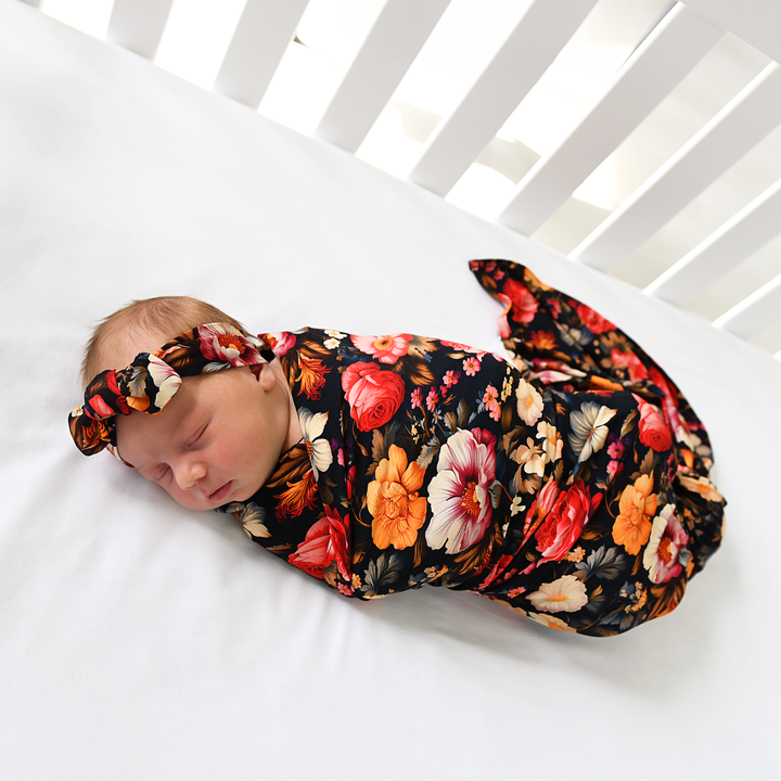 Lola SWADDLE - Gigi and Max