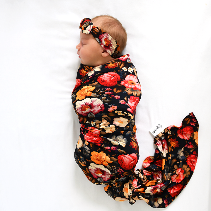 Lola SWADDLE - Gigi and Max