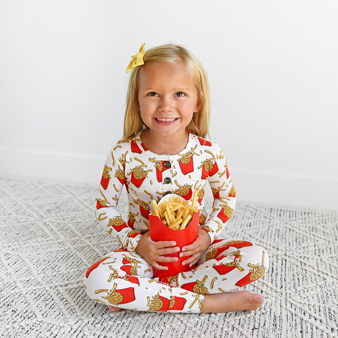 Ronnie Fries TWO PIECE - Gigi and Max