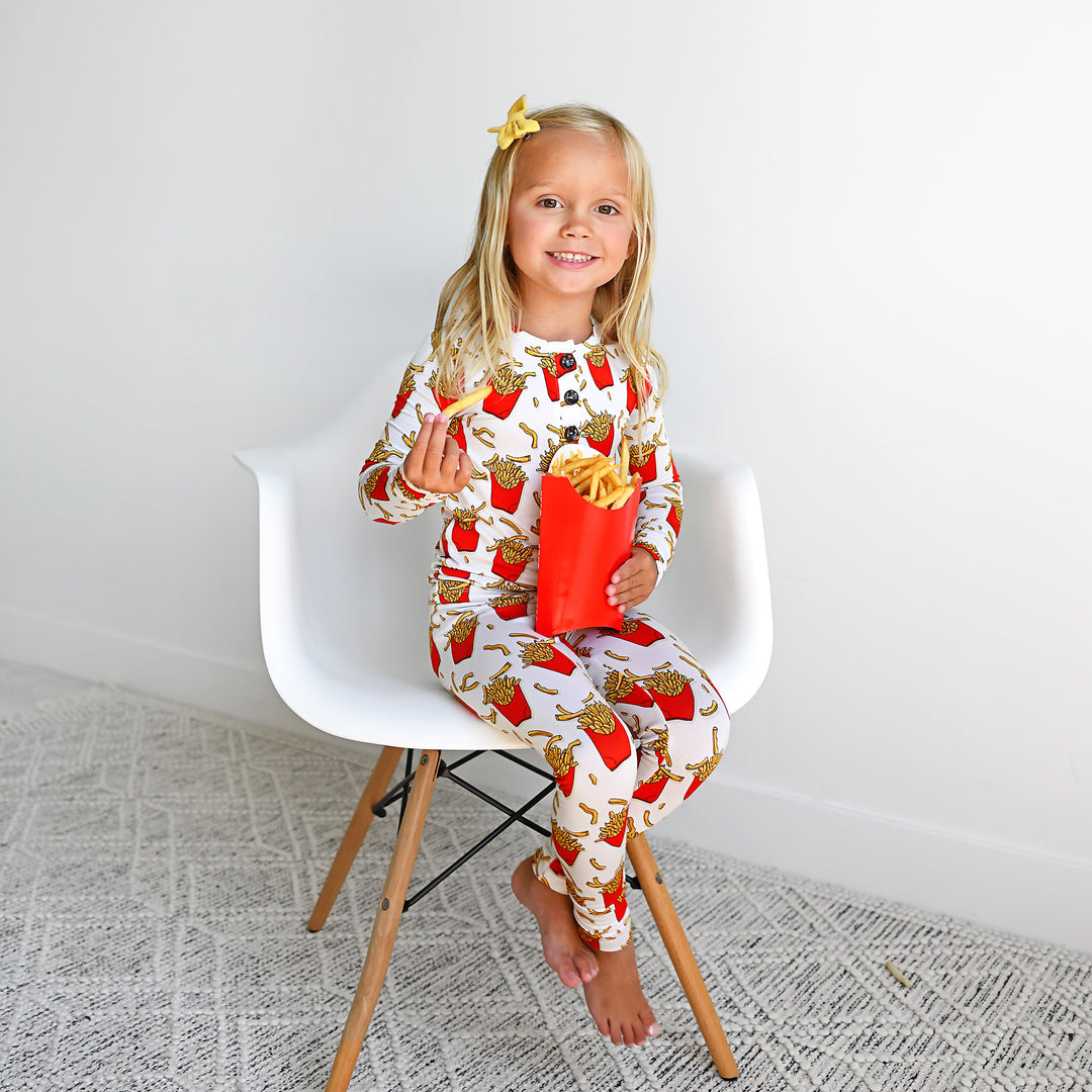 Ronnie Fries TWO PIECE - Gigi and Max