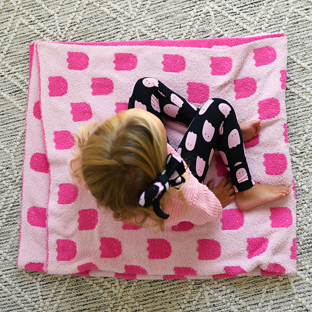 Draven Pink Ghost PLUSH BLANKET - Gigi and Max