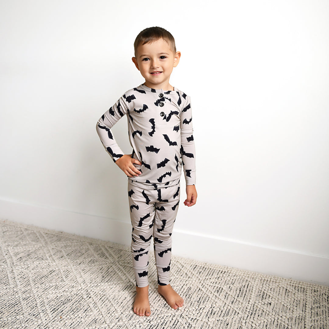 Vlad Gray Bats TWO PIECE - Gigi and Max