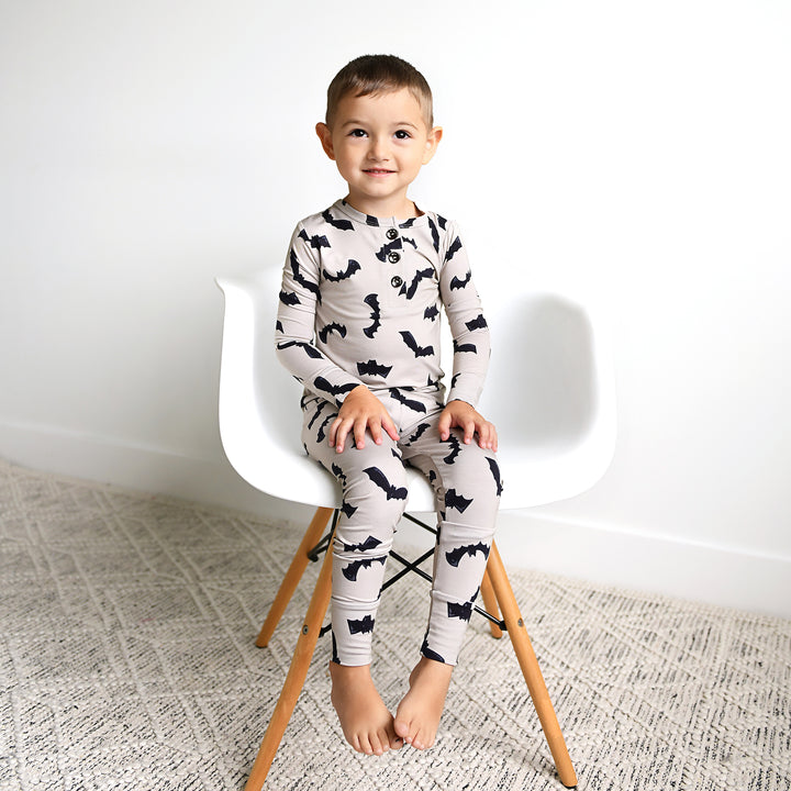 Vlad Gray Bats TWO PIECE - Gigi and Max