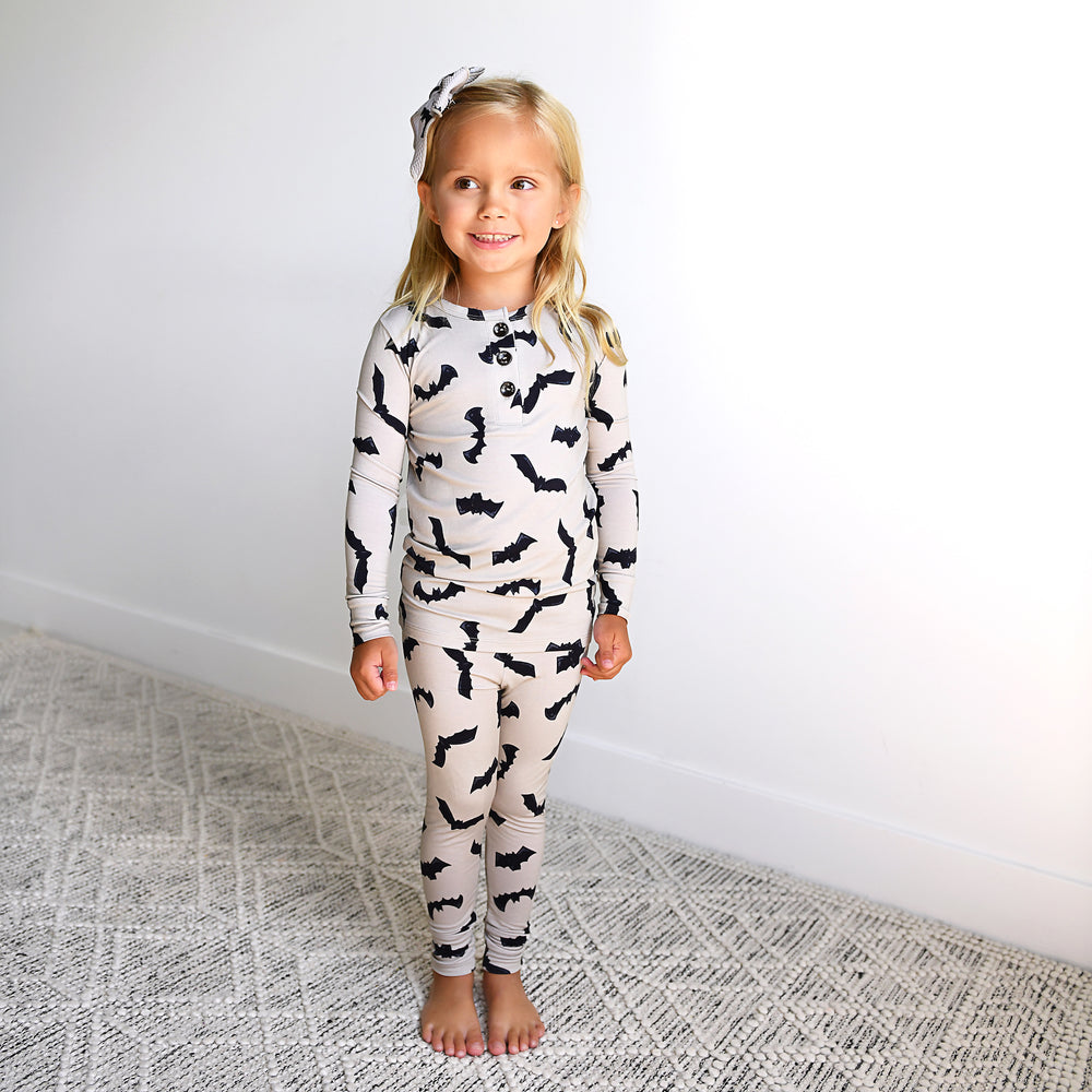 Vlad Gray Bats TWO PIECE - Gigi and Max