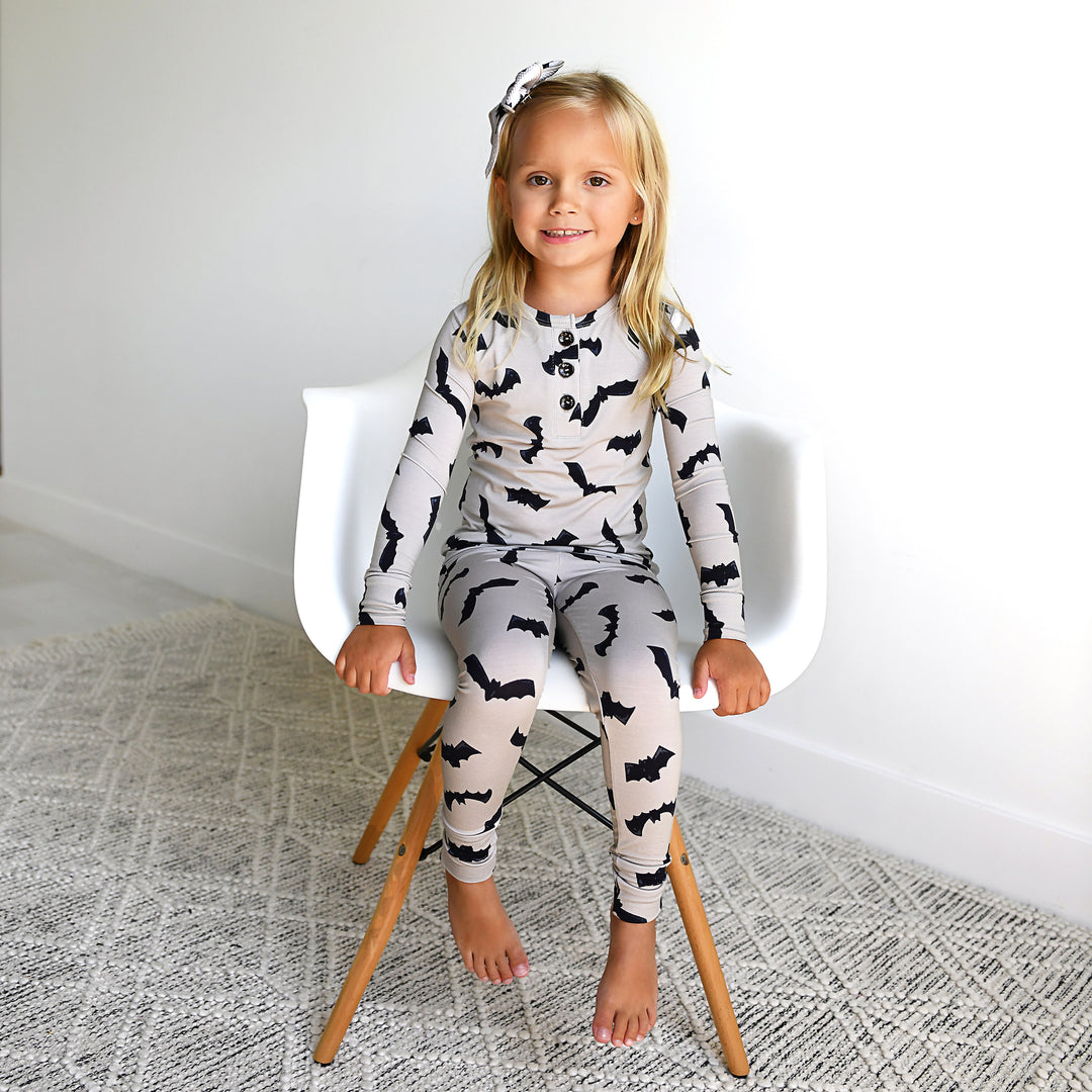 Vlad Gray Bats TWO PIECE - Gigi and Max