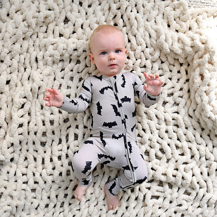 Vlad Gray Bats ZIP - Gigi and Max