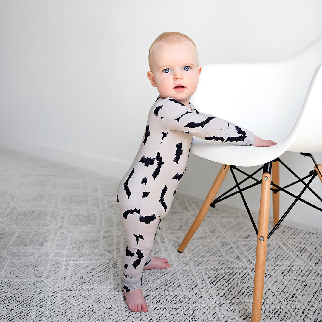 Vlad Gray Bats ZIP - Gigi and Max