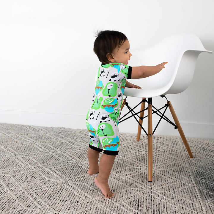 Ryder Golf SHORTY ZIP - Gigi and Max