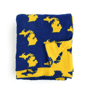 Michigan Blue & Maize PLUSH BLANKET - Gigi and Max