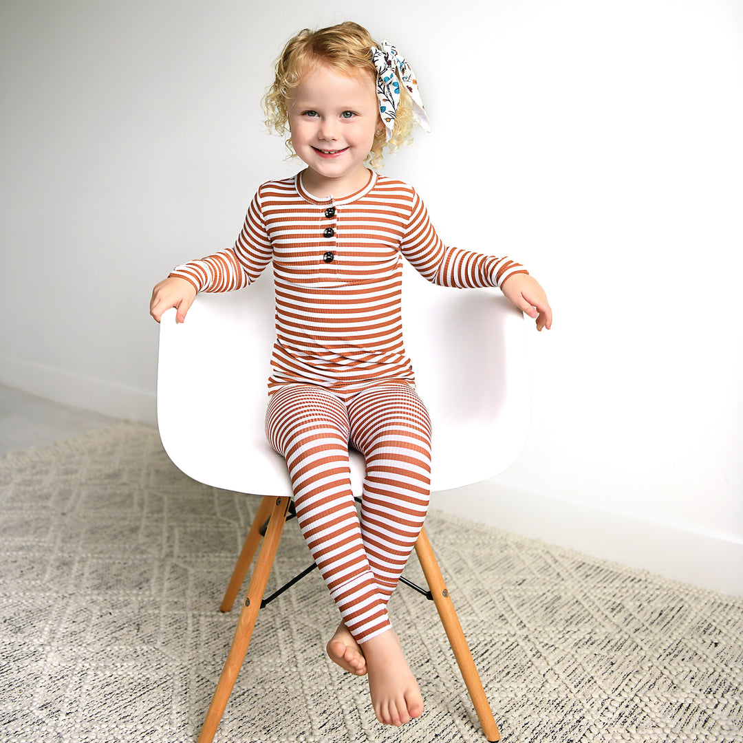 Chase Brown Ribbed TWO PIECE - Gigi and Max