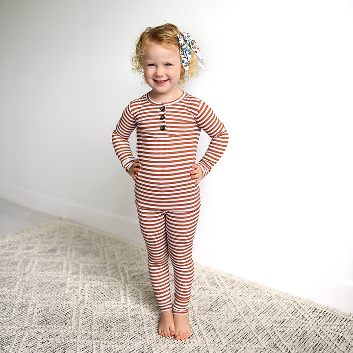 Chase Brown Ribbed TWO PIECE - Gigi and Max