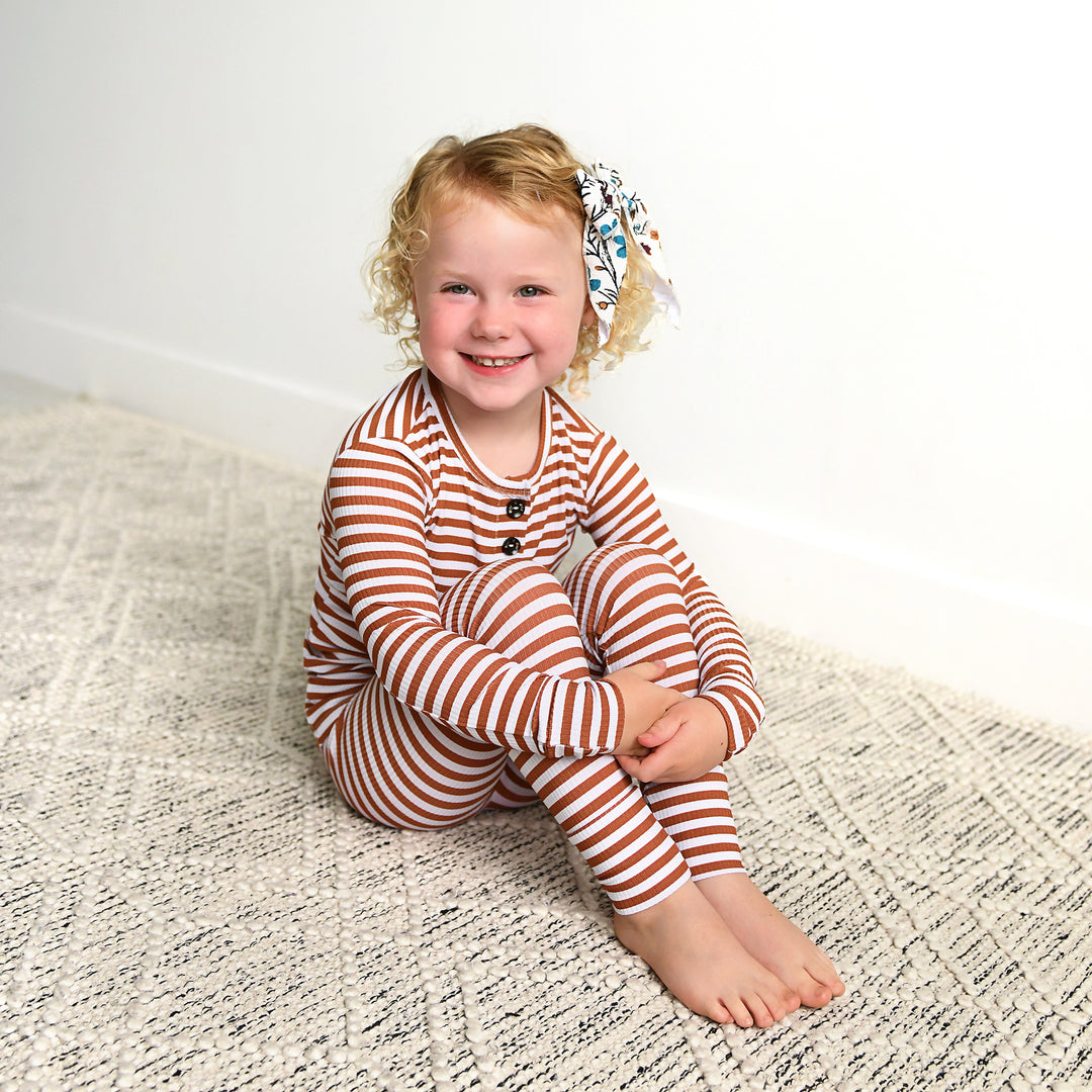 Chase Brown Ribbed TWO PIECE - Gigi and Max