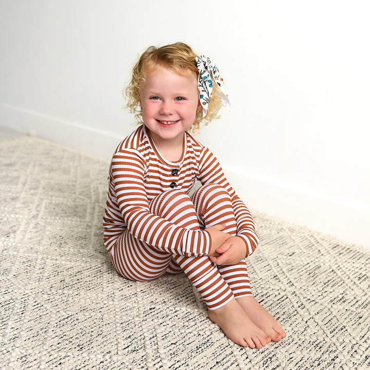 Chase Brown Ribbed TWO PIECE - Gigi and Max