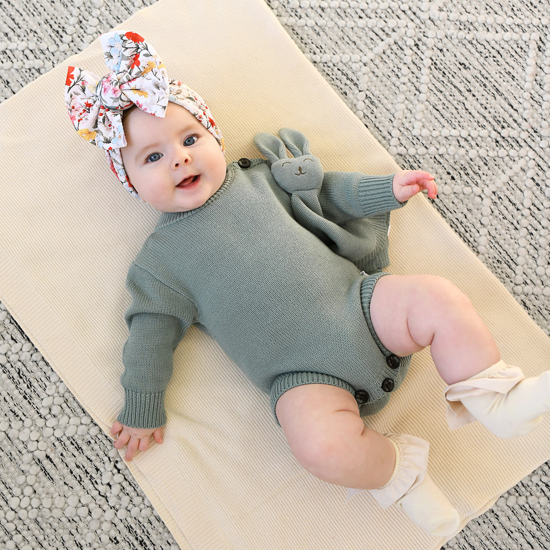 Oatmeal KNIT BOOTIES - Gigi and Max