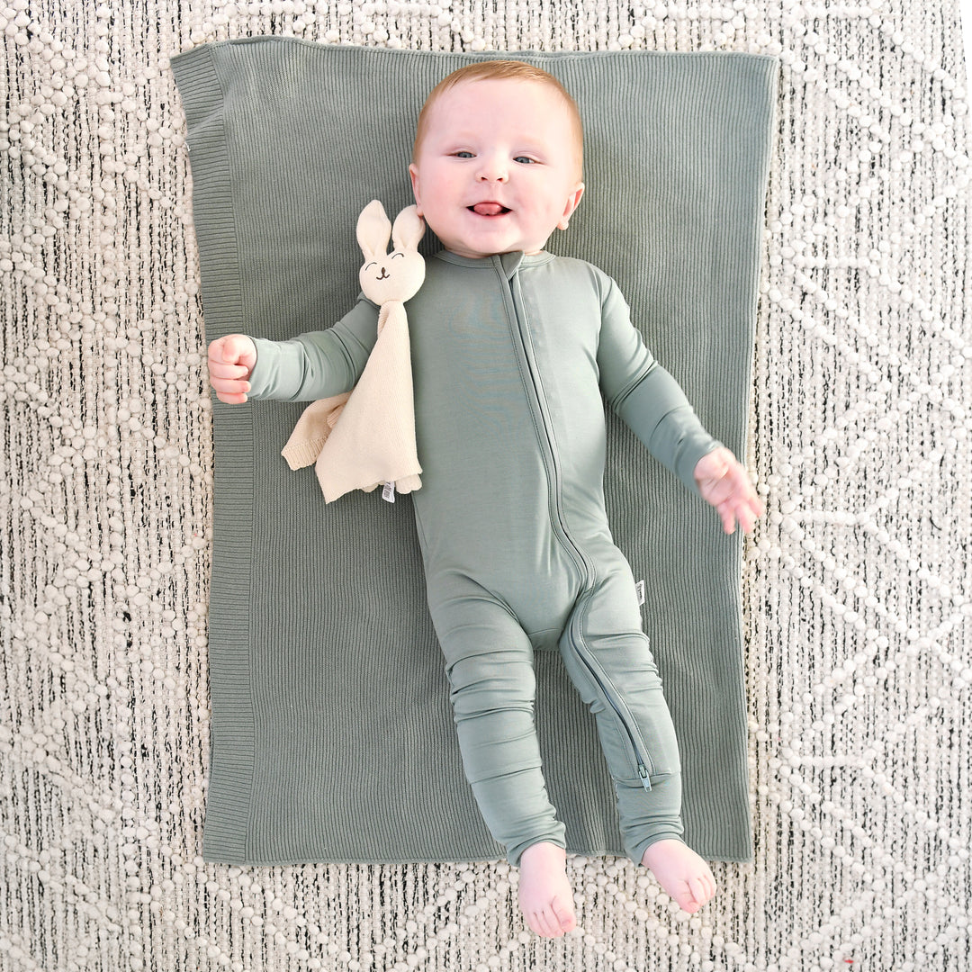 Eucalyptus ZIP - Gigi and Max