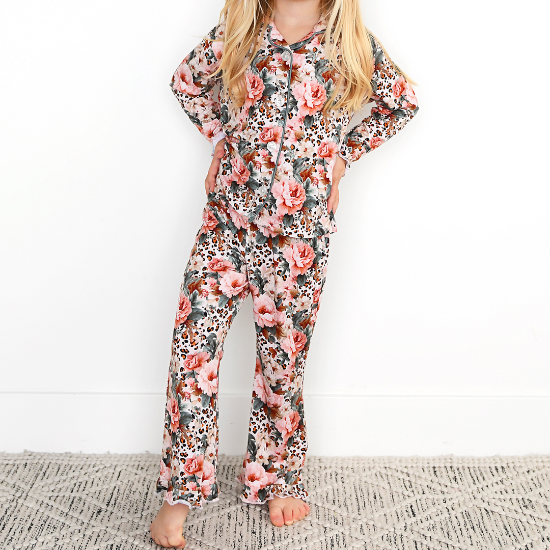 Laura KIDS RUFFLE LOUNGE SET - Gigi and Max