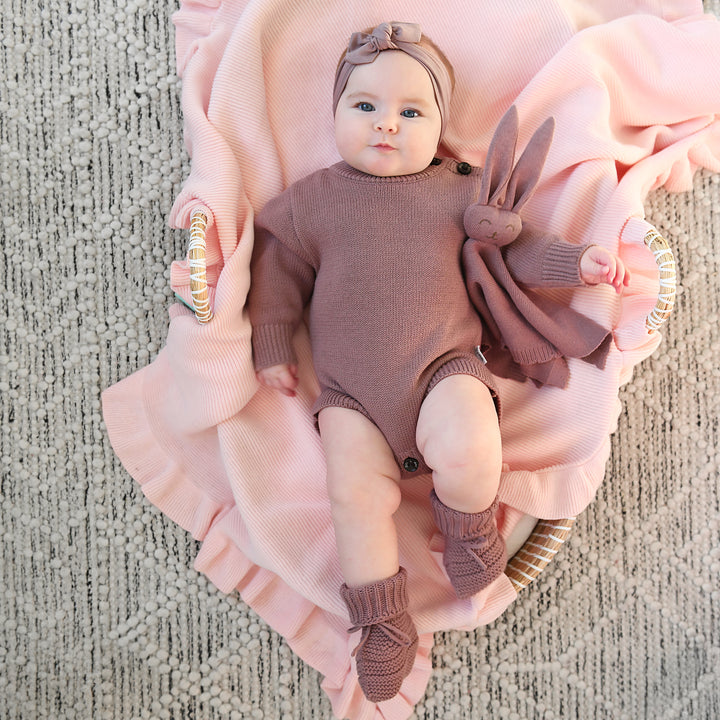 Light Pink KNIT RUFFLE BLANKET - Gigi and Max
