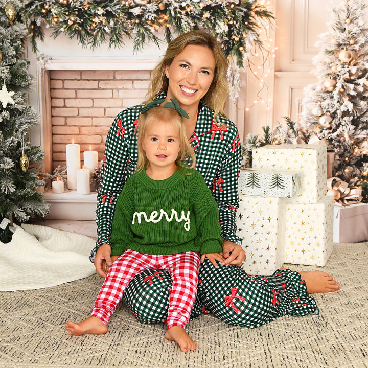 Merry Green SWEATER