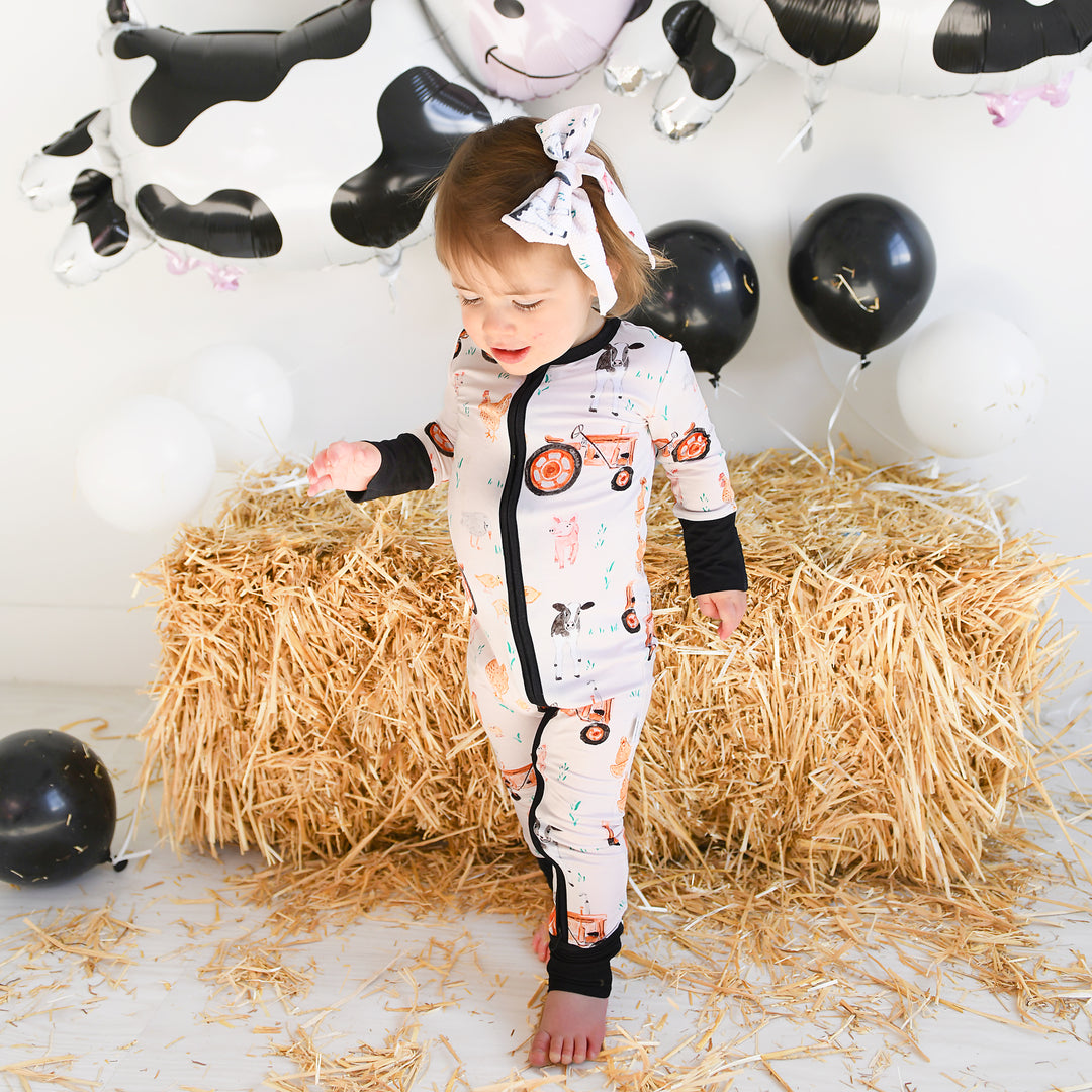 Millie Moo ZIP - Gigi and Max