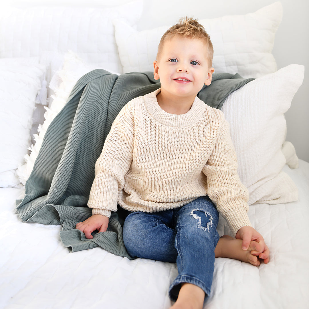 Oatmeal SWEATER - Gigi and Max