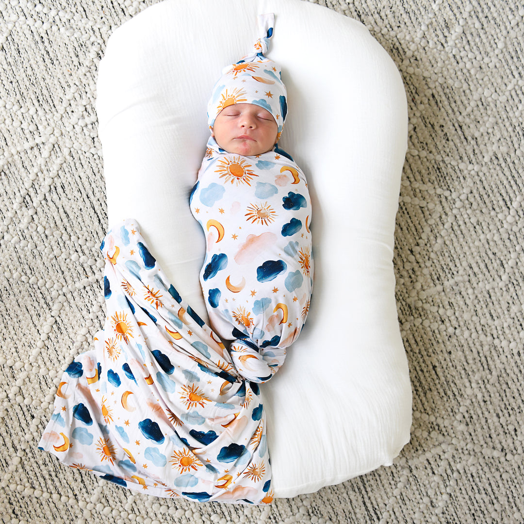 Parker SWADDLE - Gigi and Max