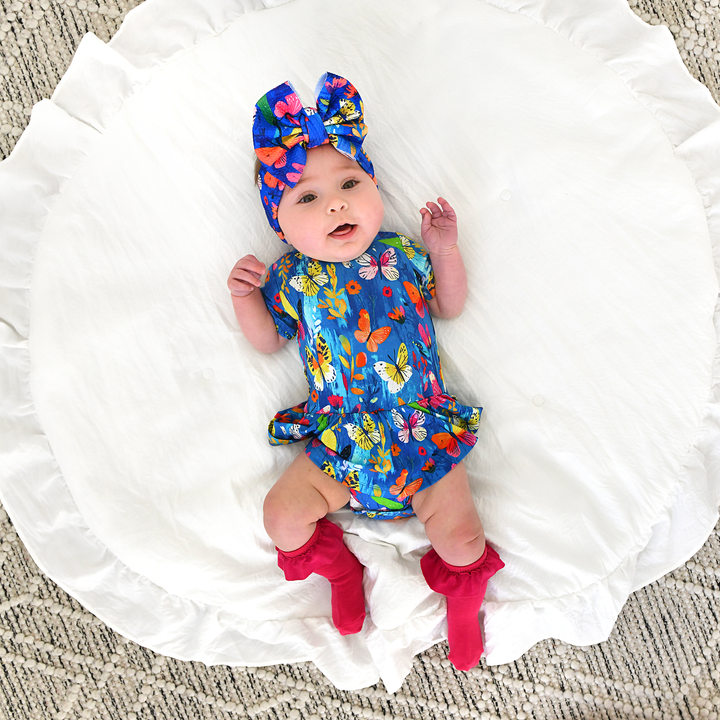 Raspberry RUFFLE SOCKS - Gigi and Max