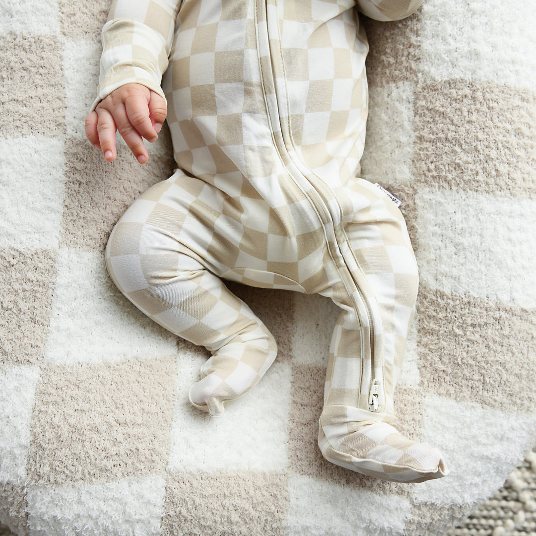 Oakley Tan Checks PLUSH BLANKET - Gigi and Max