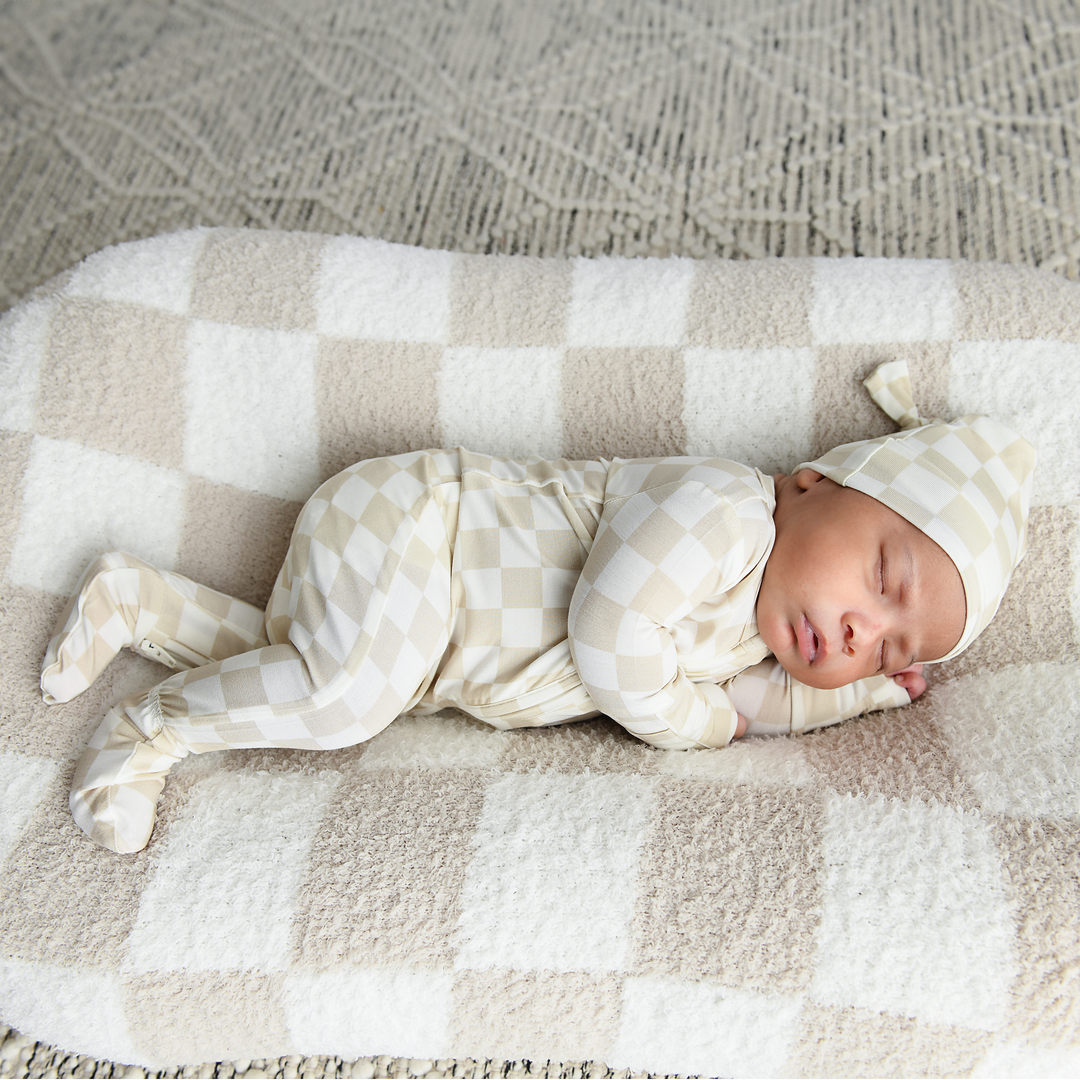 Oakley Tan Checks PLUSH BLANKET - Gigi and Max