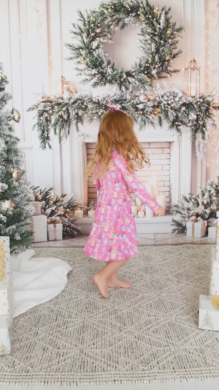 Nadia Nutcrackers CLIP BOW - Gigi and Max