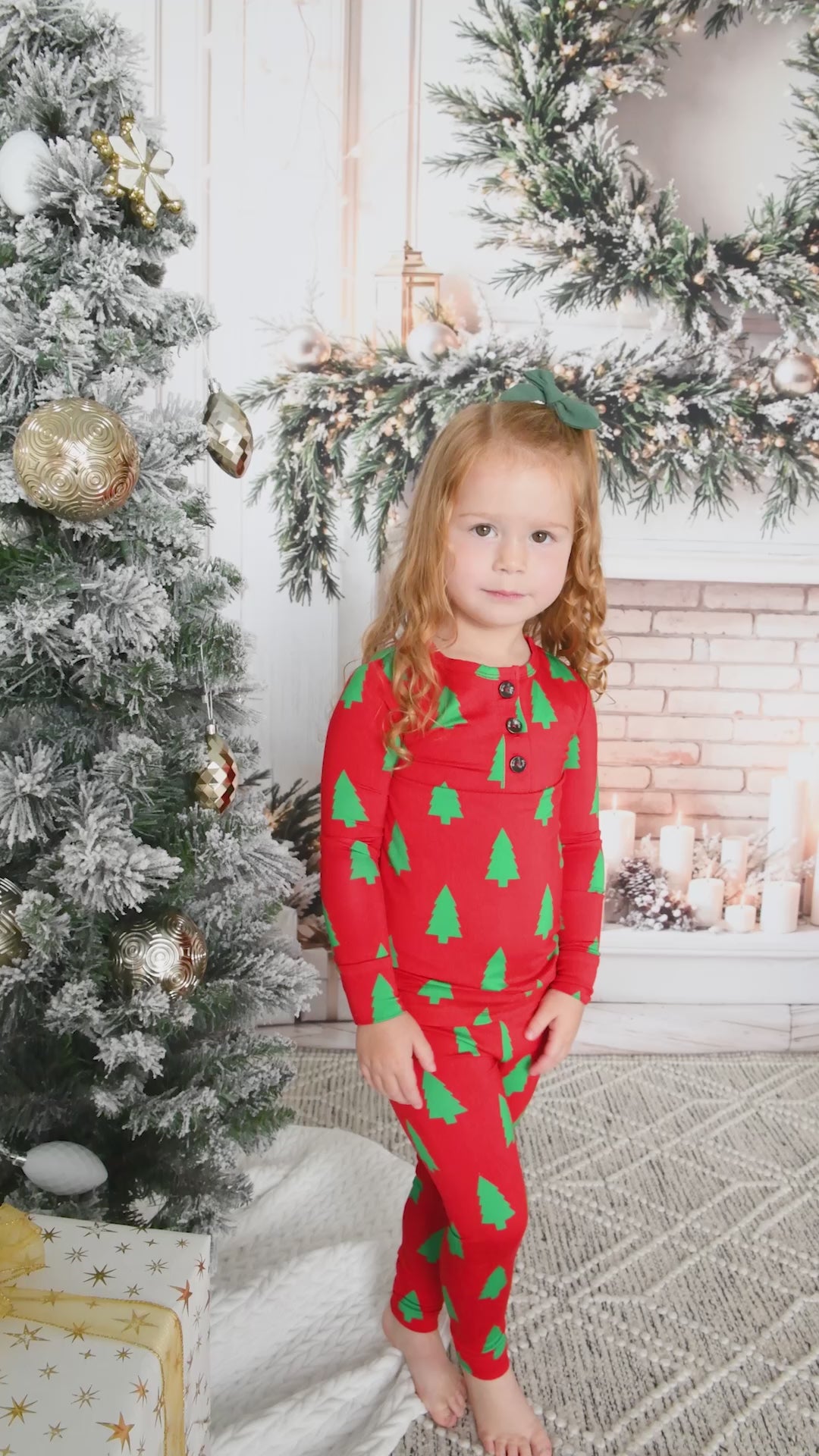 Kevin Trees TWO PIECE - Gigi and Max